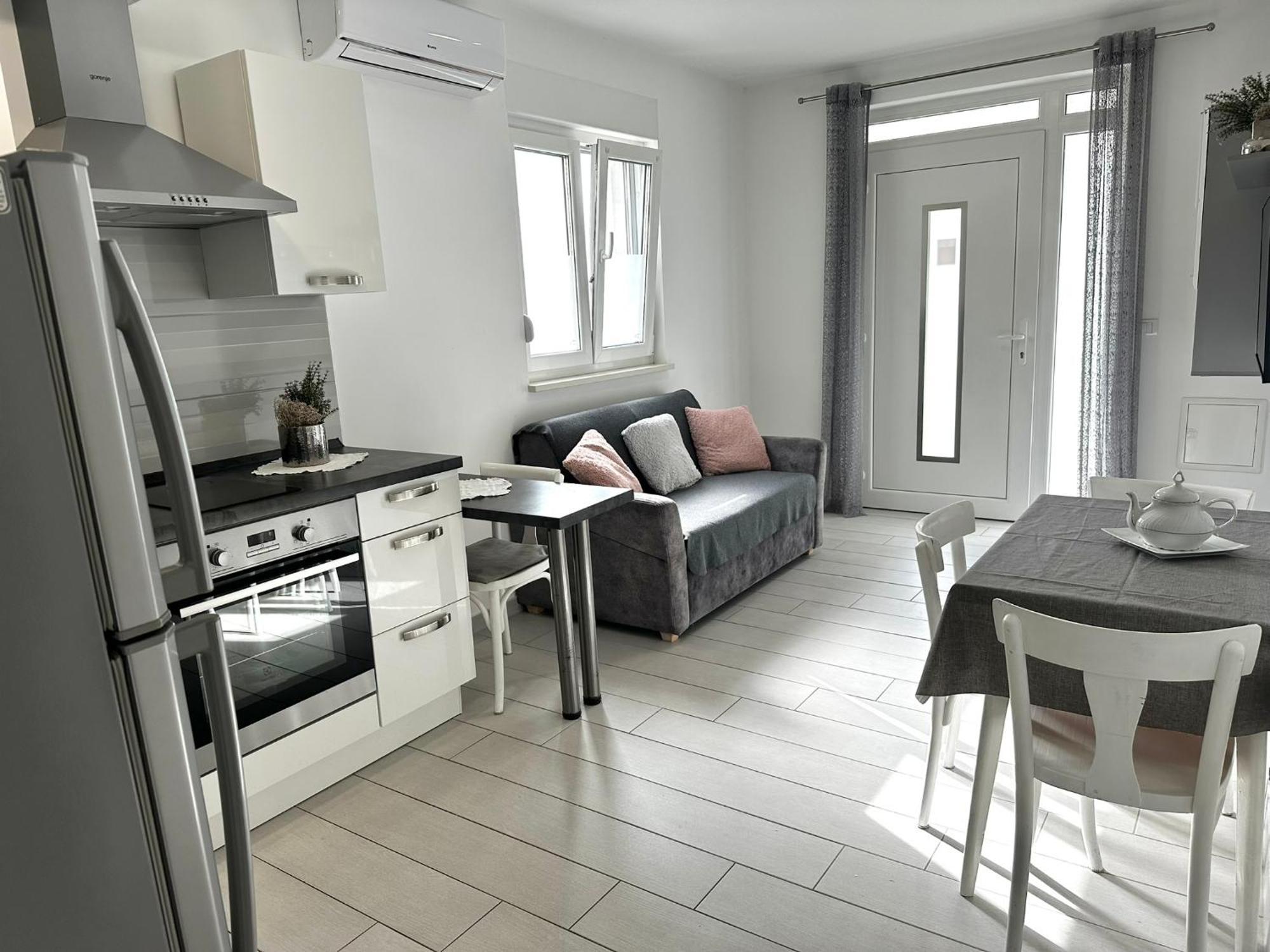 Apartments Danica 프로마이나 외부 사진