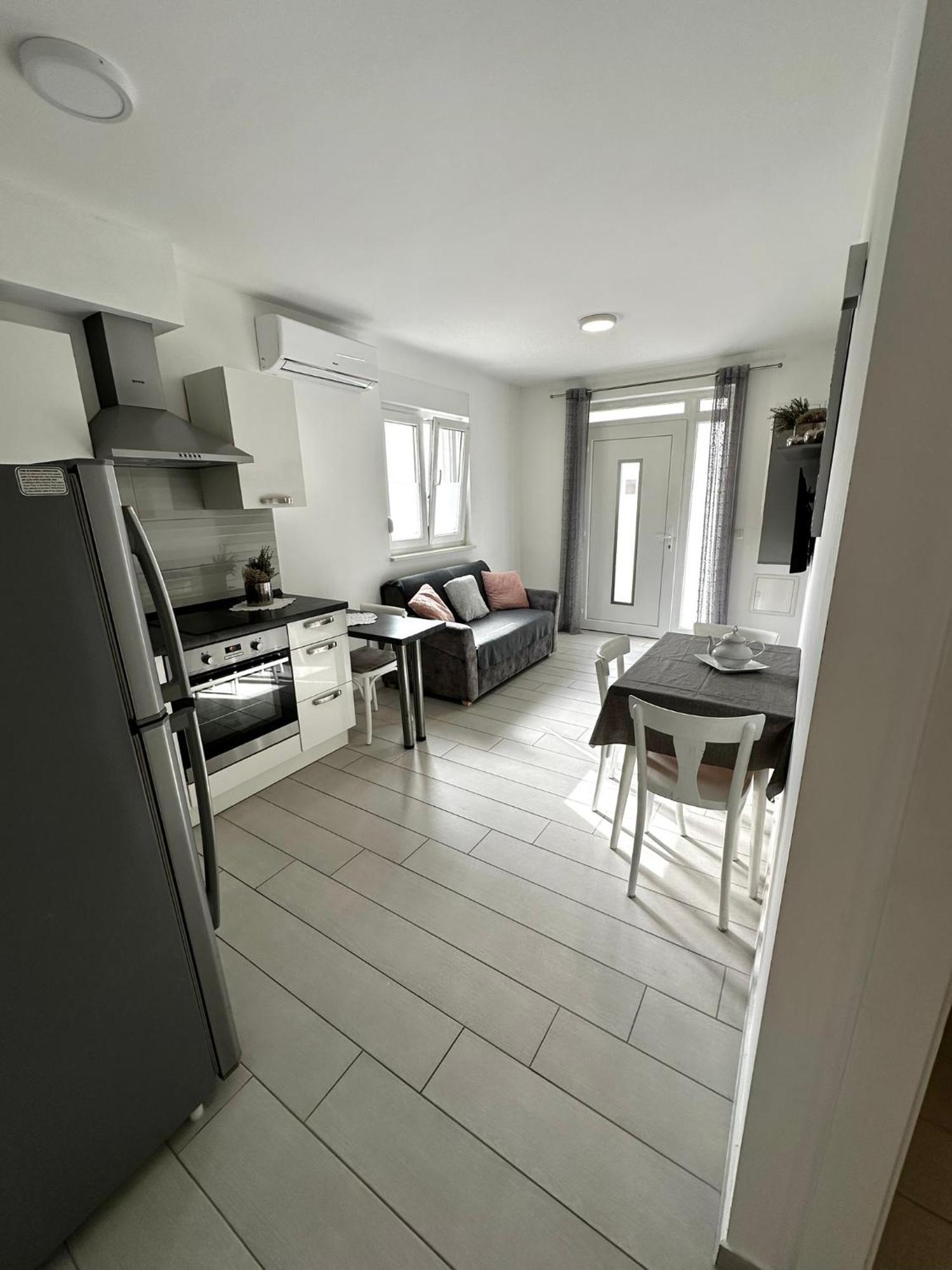 Apartments Danica 프로마이나 외부 사진